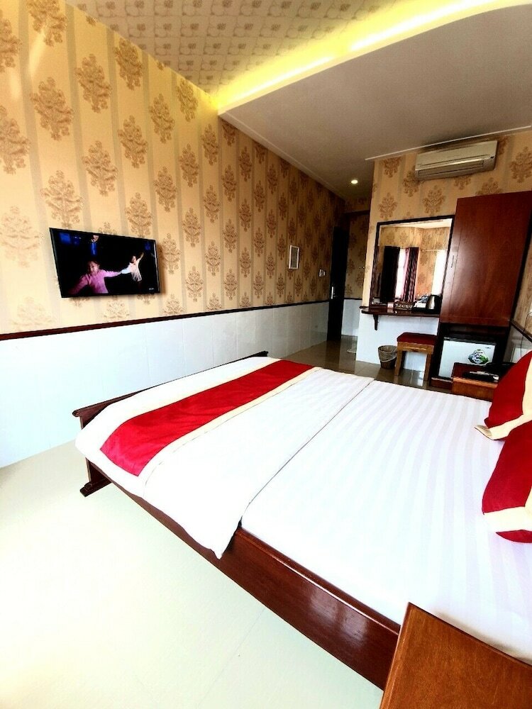 Nhu Y 2 Hotel