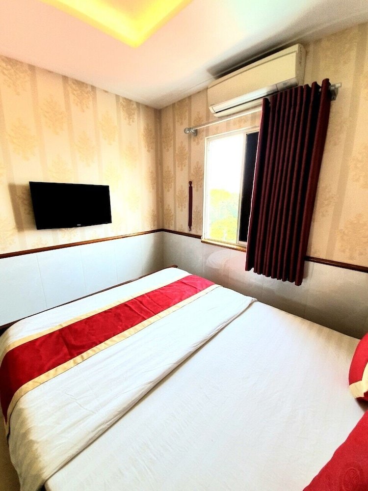 Nhu Y 2 Hotel