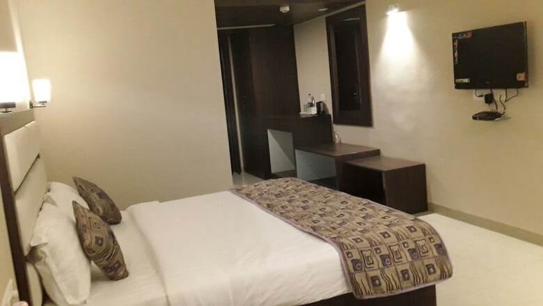Hotel Naman Heights