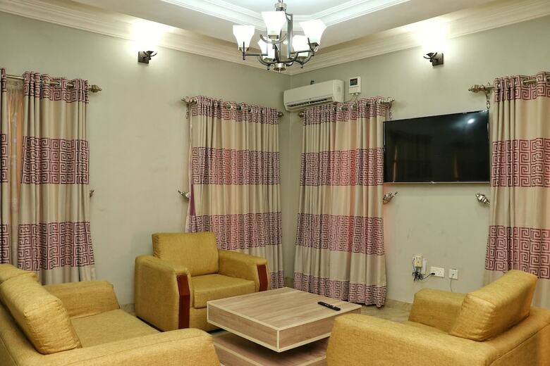 Hotel Bayse One Premium