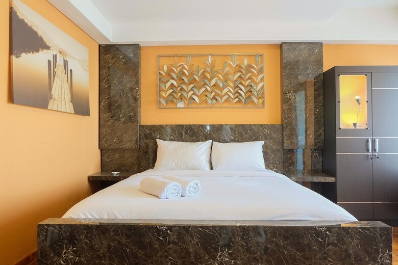 Best Location Studio H Residence Apartment