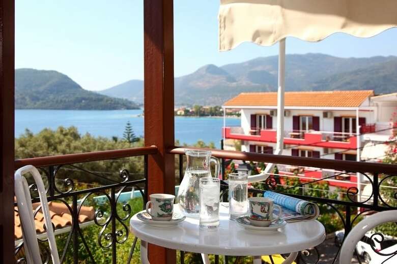 Hotel Nostos