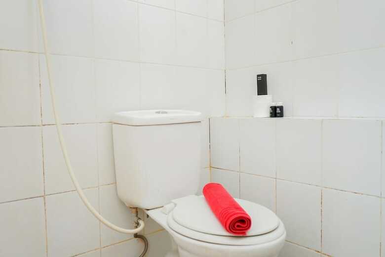 Studio Room @ Kalibata City Apartment