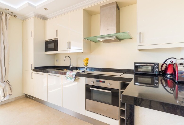 Malagasuite Marbella Solarium & Pool Apartment