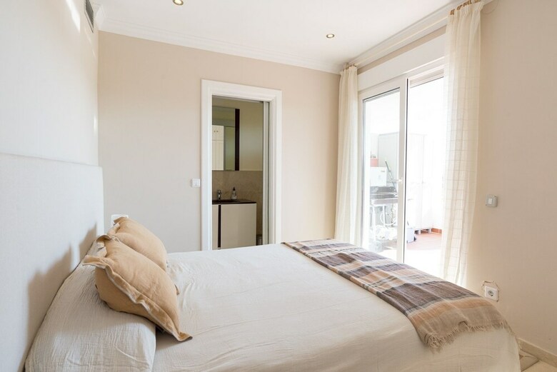 Malagasuite Marbella Solarium & Pool Apartment