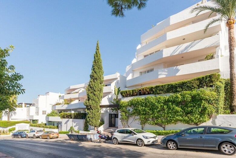 Malagasuite Marbella Solarium & Pool Apartment