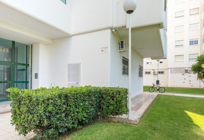 Malagasuite Fuengirola Holiday Apartment