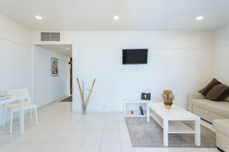 Malagasuite Fuengirola Beach Apartment