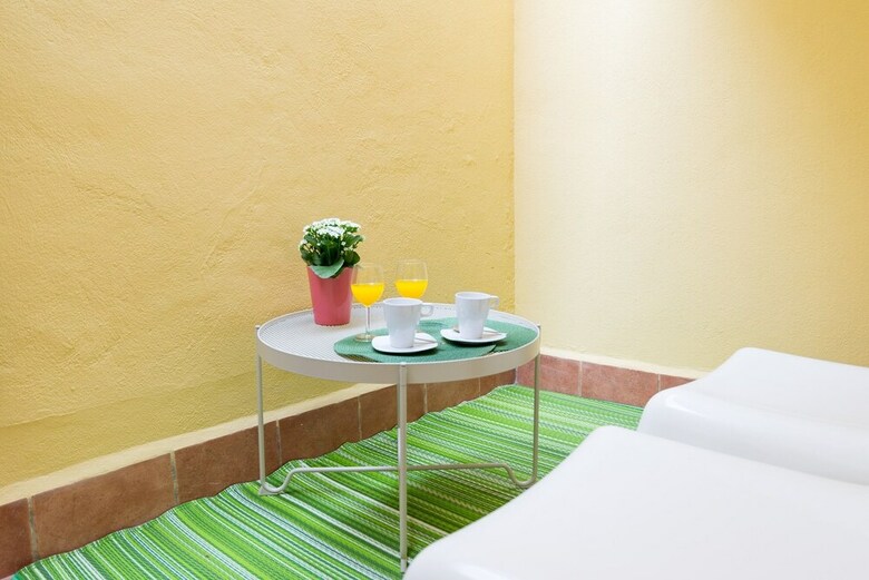 Malagasuite Marbella Beach Apartment