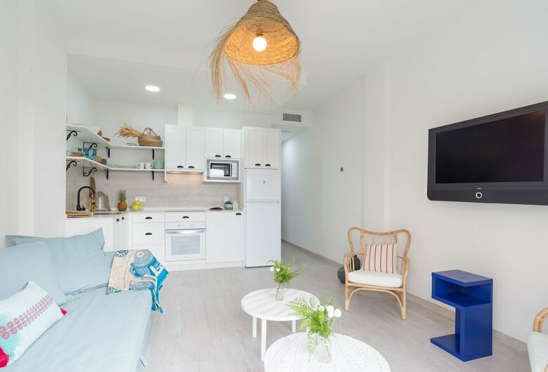 Malagasuite Tropical Bay Apartment