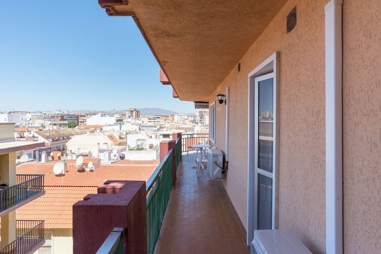 Malagasuite Fuengirola Pier Apartment