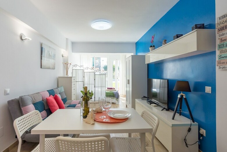 Malagasuite Front Beach Torremolinos Apartment
