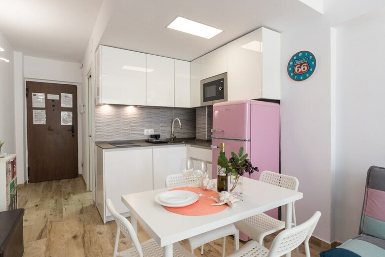 Malagasuite Front Beach Torremolinos Apartment