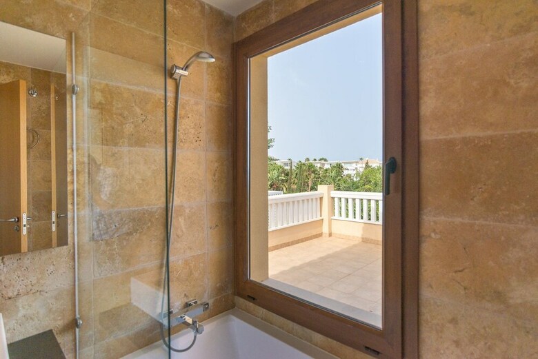 Malagasuite Private Deluxe Villa
