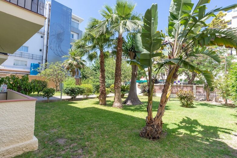 Malagasuite Bajondillo Beach Apartment