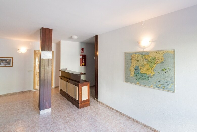 Malagasuite Bajondillo Beach Apartment