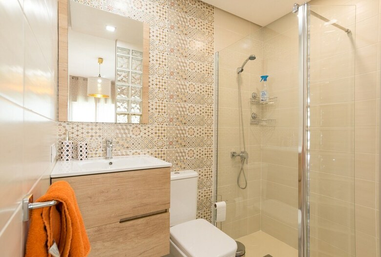 Malagasuite Bajondillo Beach Apartment