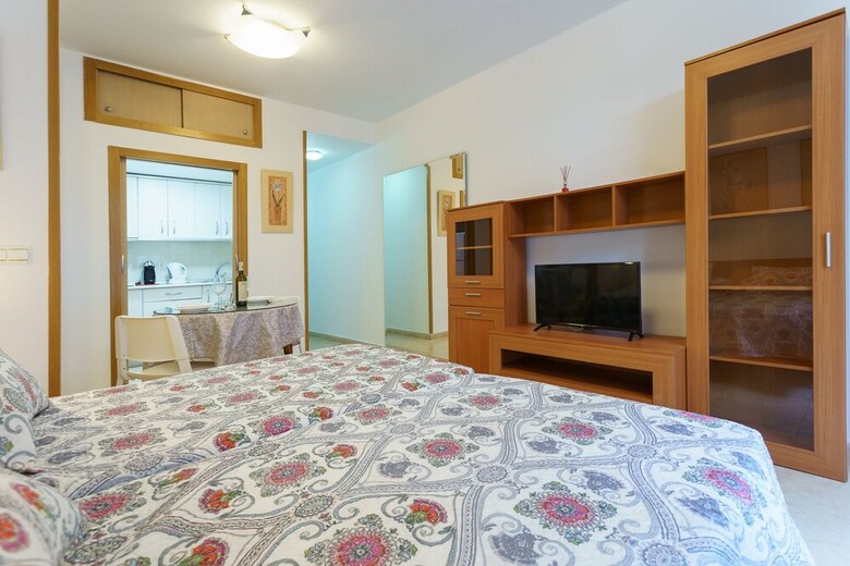 Malagasuite Studio On The Beach Apartment