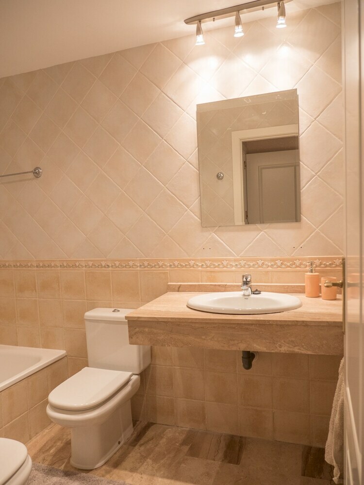 Malagasuite Riviera Paradise Apartment