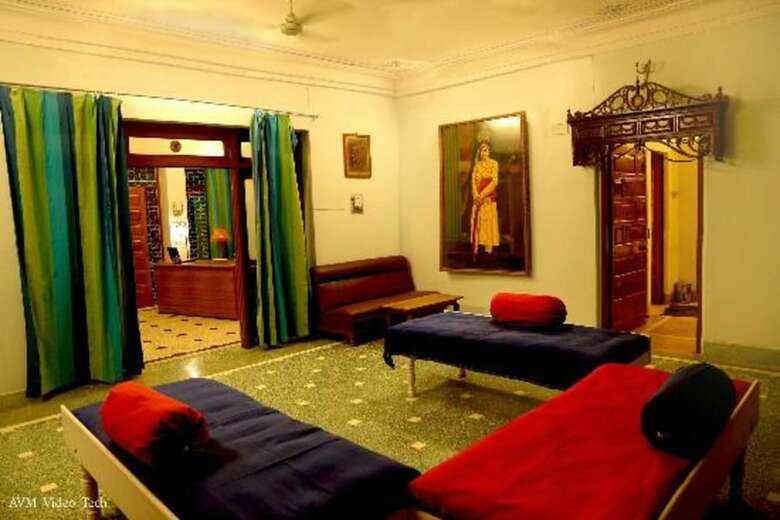 Hotel Ambavgarh Palace