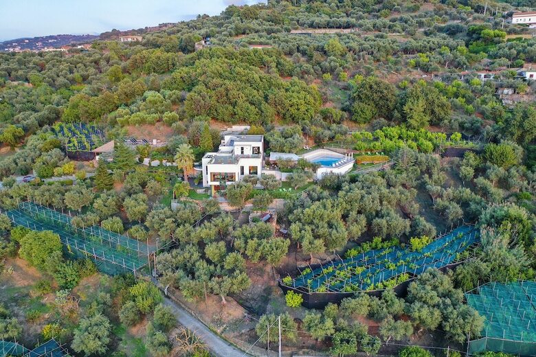 Villa Elia