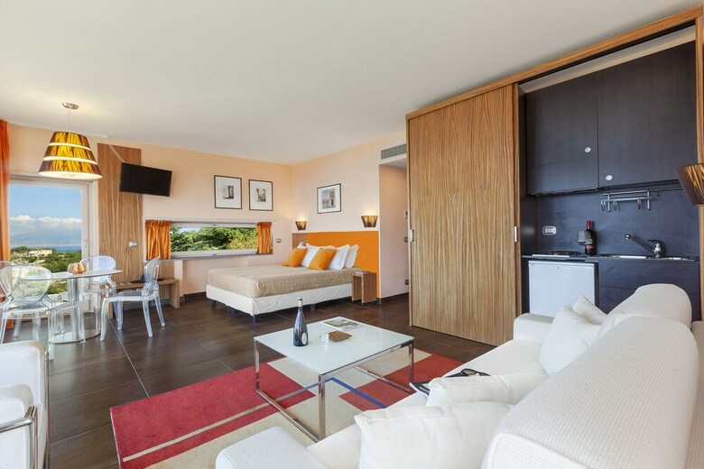 Villa Elia