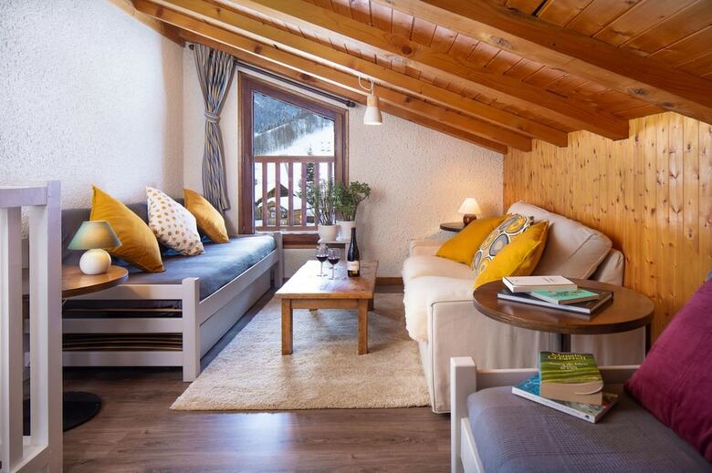 Hotel Hello Areches
