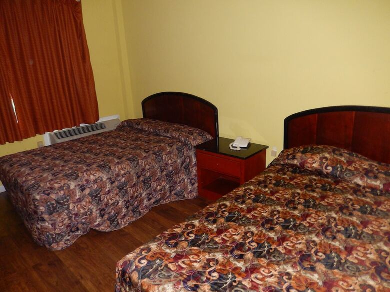 Riverview Motel