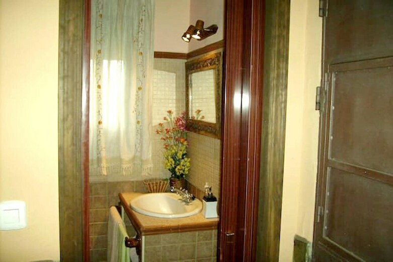 Villa With 3 Bedrooms In Mont�nchez, With Private Pool