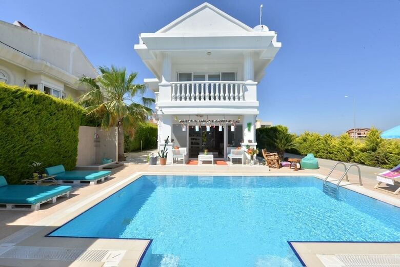 Private Luxury Villa