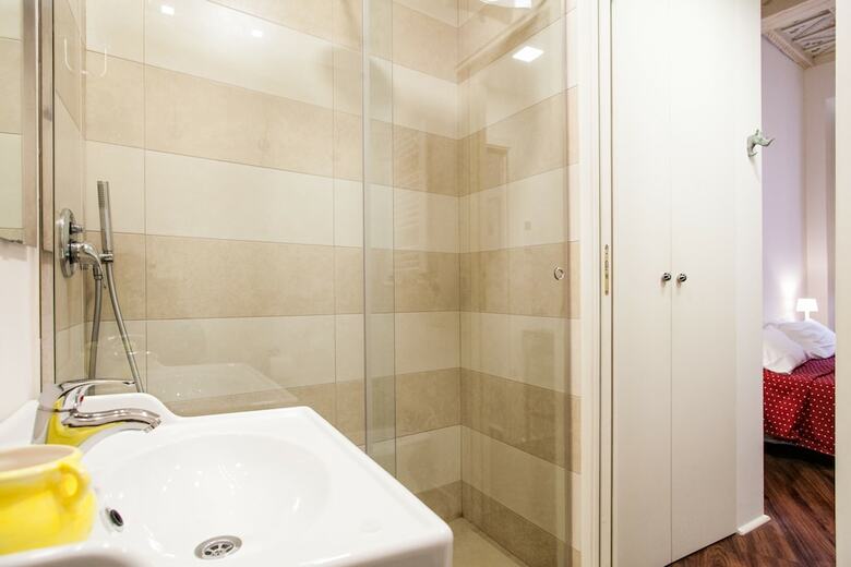 Fully Equipped Apartment In Vicolo Della Torretta