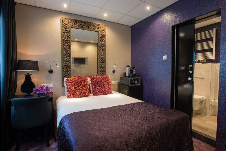 Hotel Sebastian's