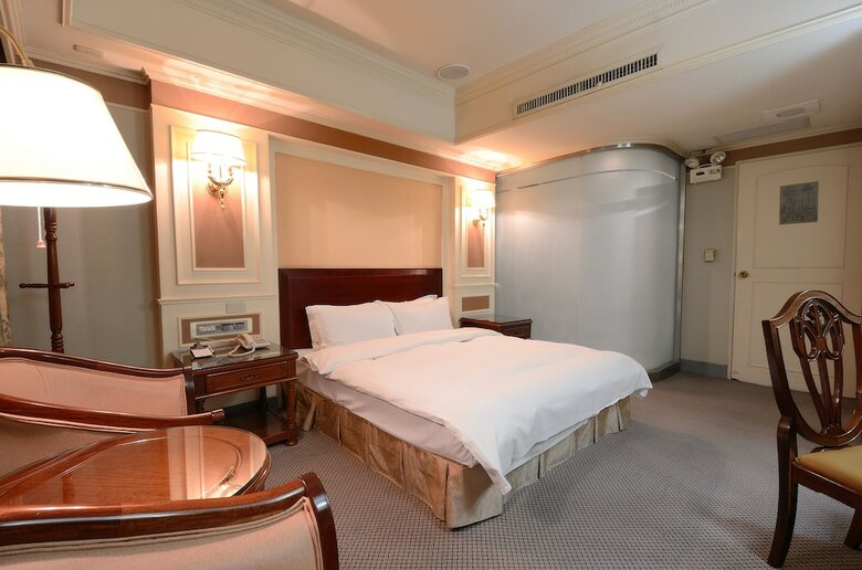 Majesty Hotel