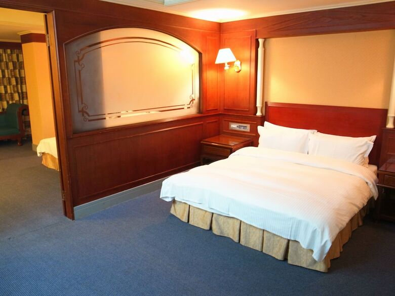 Majesty Hotel