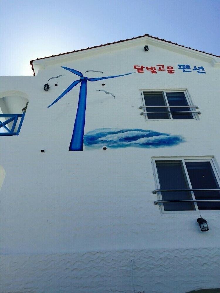 Pension Dalbit Goeun Jeju