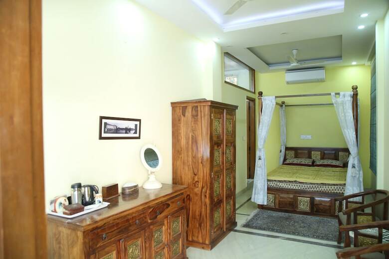 Hotel Dev Vatika Home Stay