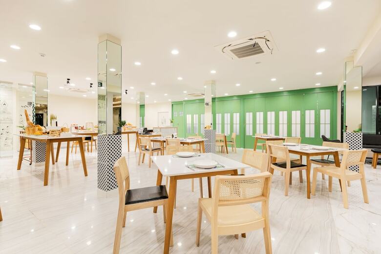 Ozone Hotel Bangkok