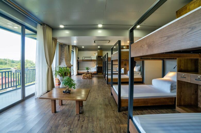 Hostal Lustig Hostel