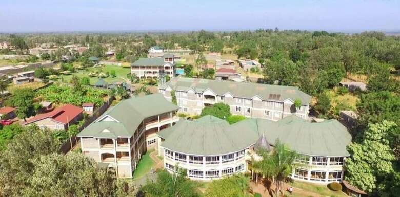 Golden Palm Breeze Hotel