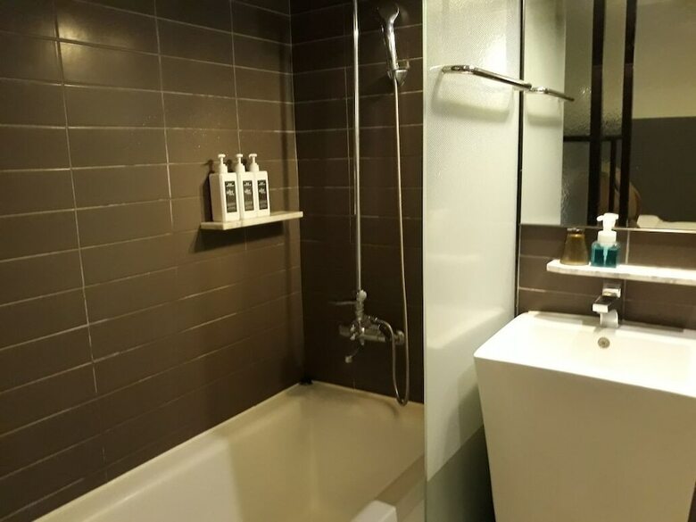 Lexy Hotel