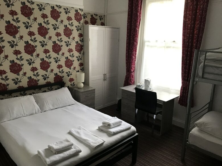 The Glenwood Hotel