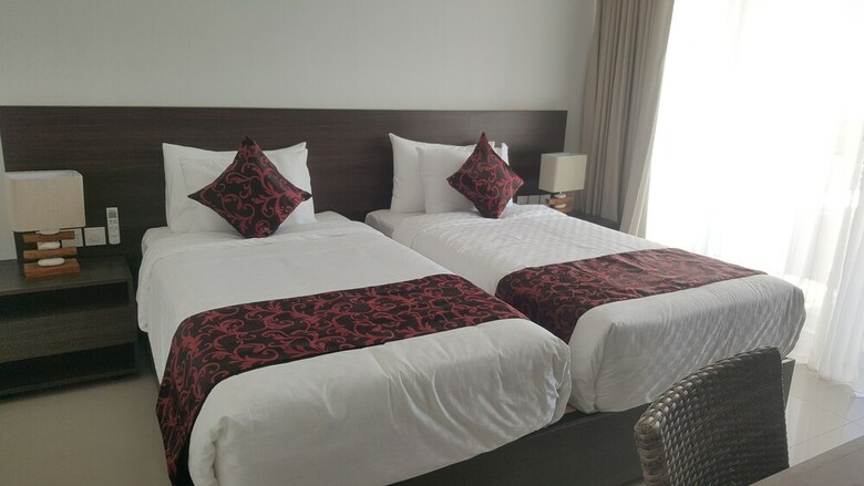 Hotel Adhiloka