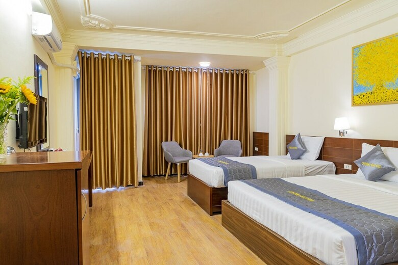 Cosmo Park Hotel