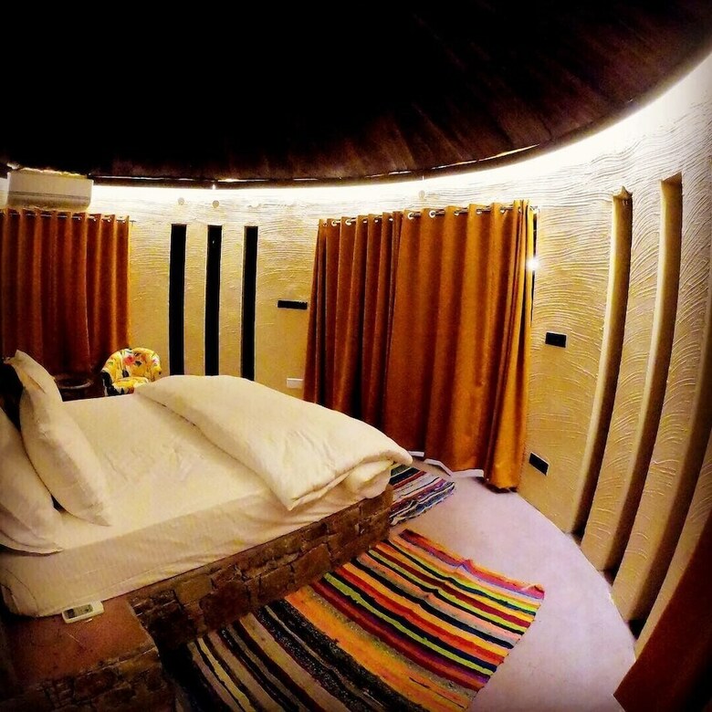 Hotel Bella Basera