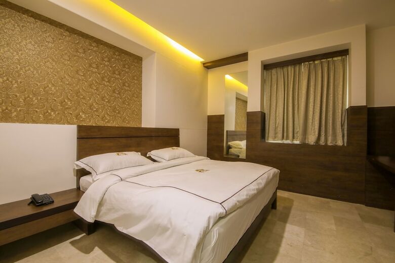 Hotel Shahpura Residency
