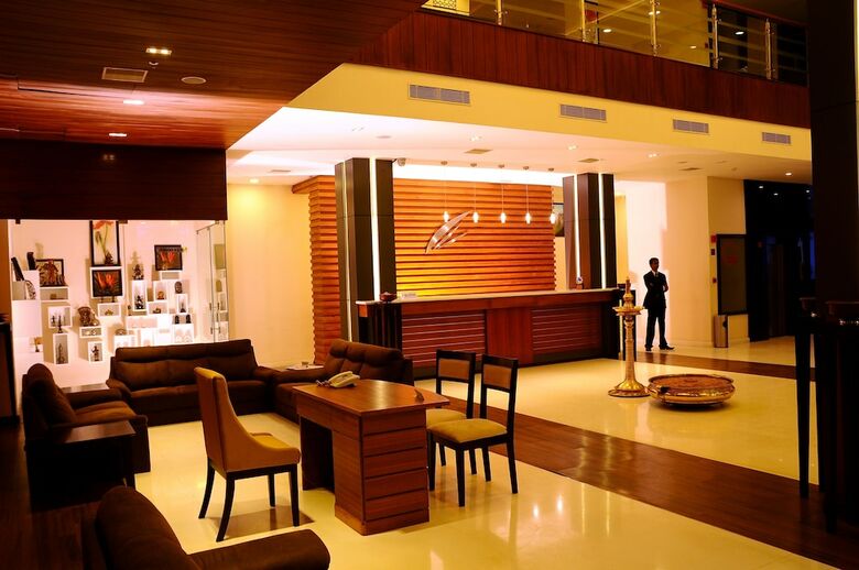 Hotel Holiday Vista
