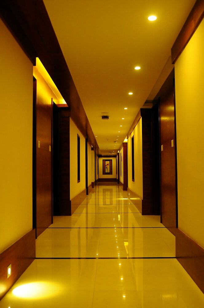 Hotel Holiday Vista