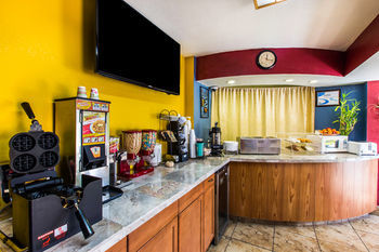 Hotel Rodeway Inn & Suites Macon