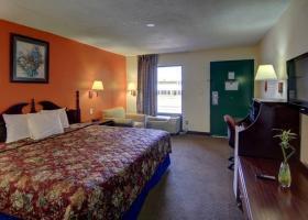 Hotel Rodeway Inn & Suites Macon