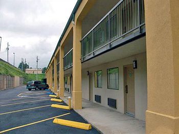 Motel 6 Macon West